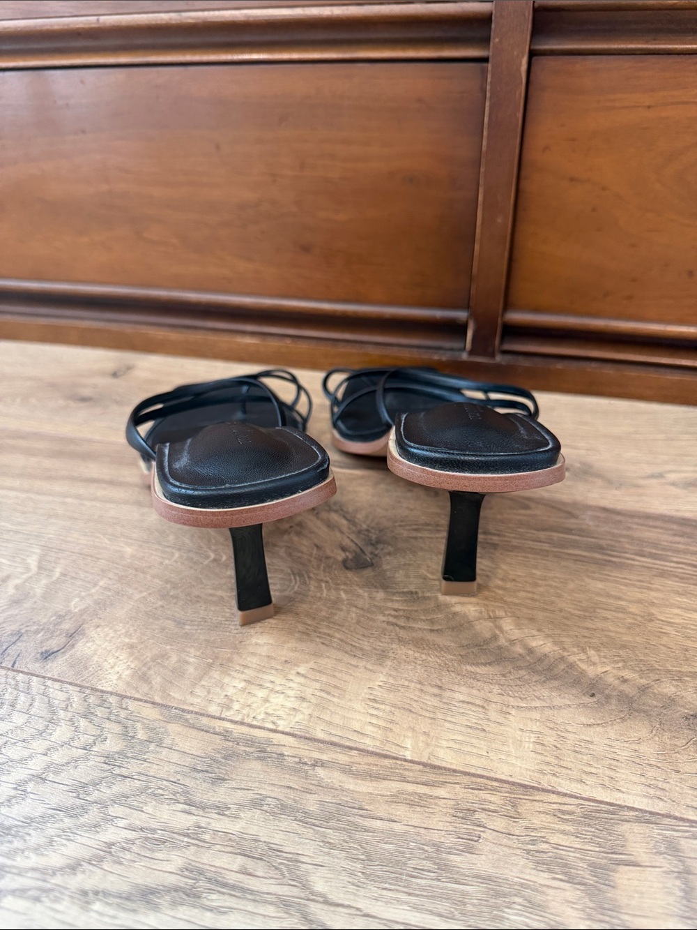 NWOT Tony Bianco Danni Black Strappy Square-Toe Women's Sandals - Picture 4 of 5